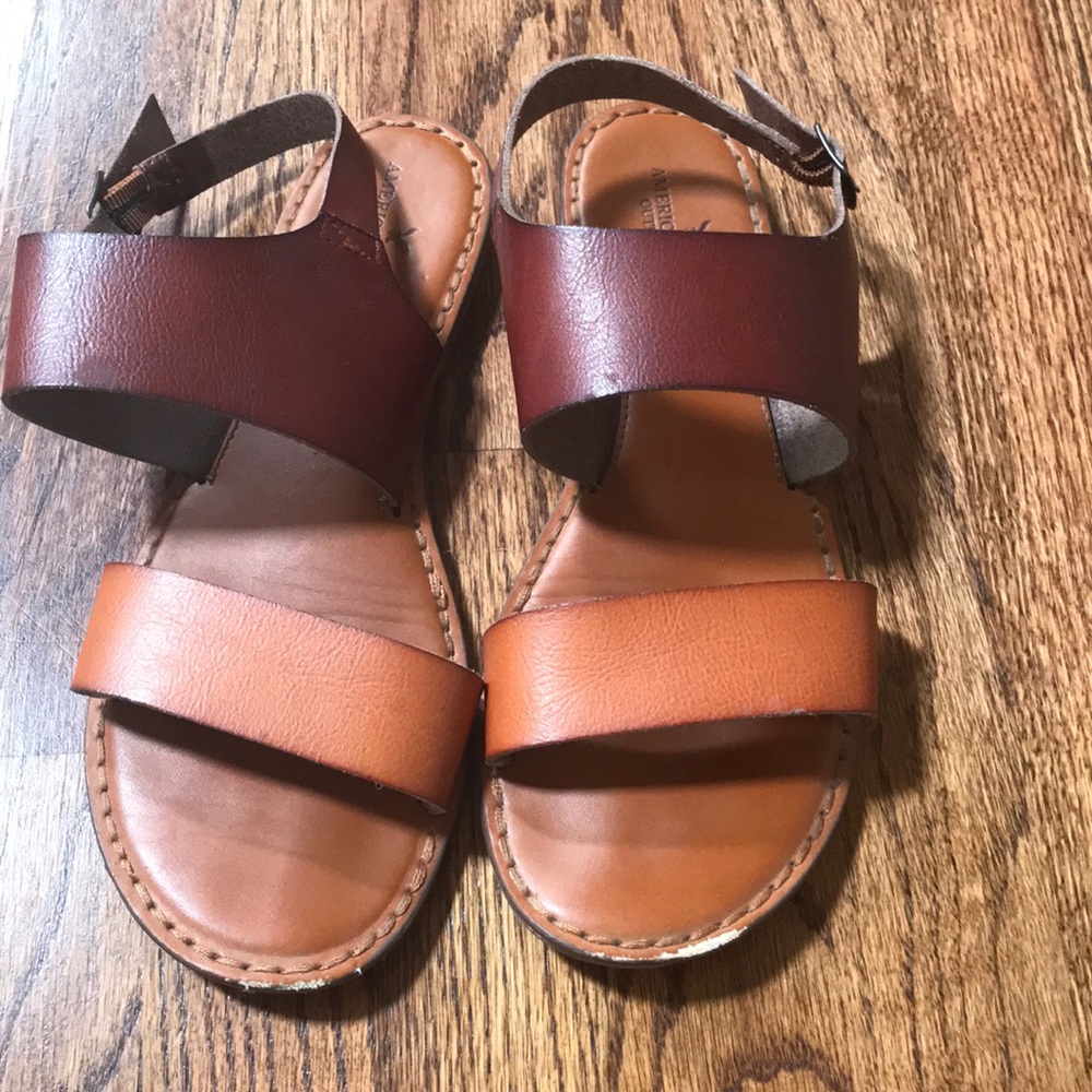 Used Anerican Eagle sandals